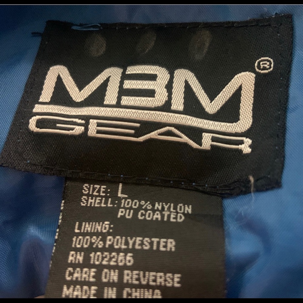 MBM gear rain coat windbreaker
